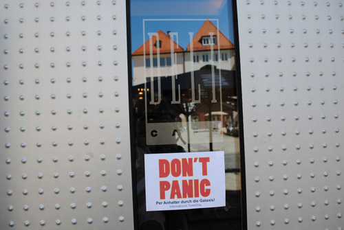 guerilla-marketing towel-day neumarkt